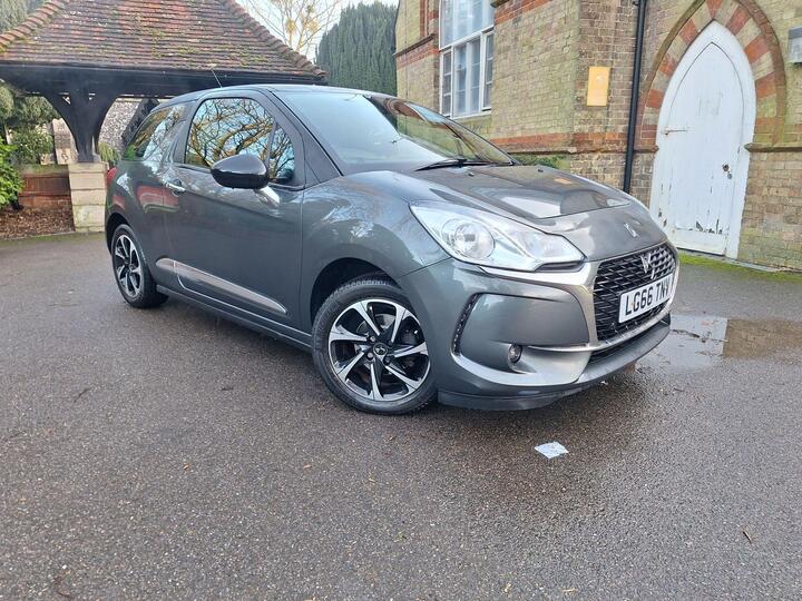 DS AUTOMOBILES DS 3 1.2 PureTech Elegance Euro 6 (s/s) 3dr DS AUTOMOBILES DS 3 1.2 PureTech Elegance Euro 6 (s/s) 3dr