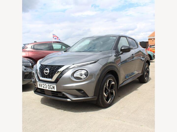 Nissan JUKE 1.0 DIG-T N-Connecta DCT Auto Euro 6 (s/s) 5dr