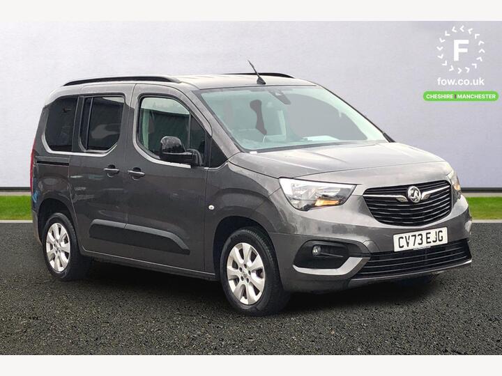 Vauxhall Combo Life 50kWh Design Auto 5dr (7.4kW Charger) Vauxhall Combo Life 50kWh Design Auto 5dr (7.4kW Charger)