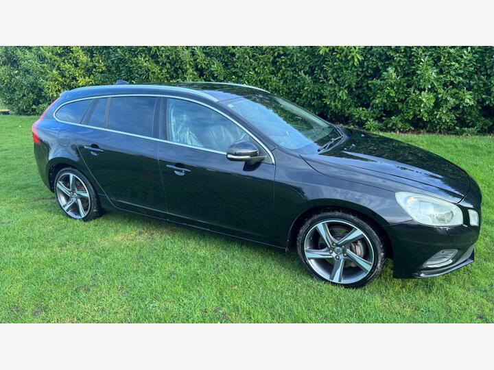 Volvo V60 3.0 T6 R-Design Lux Nav Geartronic AWD Euro 5 5dr