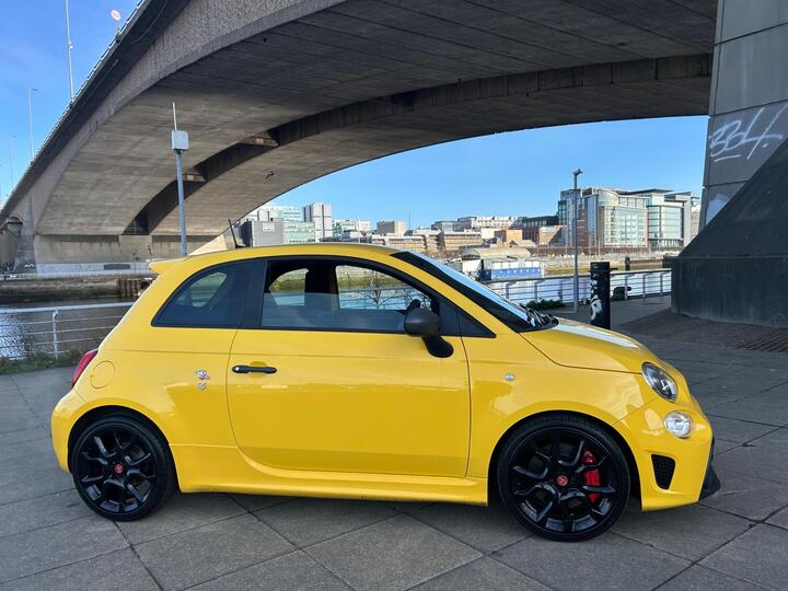Abarth 595 1.4 T-Jet Competizione Euro 6 3dr