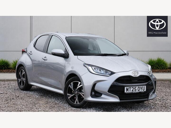 Toyota Yaris 1.5 VVT-h Design E-CVT Euro 6 (s/s) 5dr