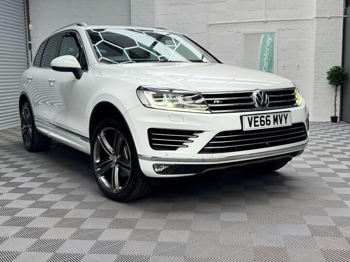 Volkswagen Touareg 3.0 TDI V6 BlueMotion Tech R-Line Plus Tiptronic 4WD Euro 6 (s/s) 5dr