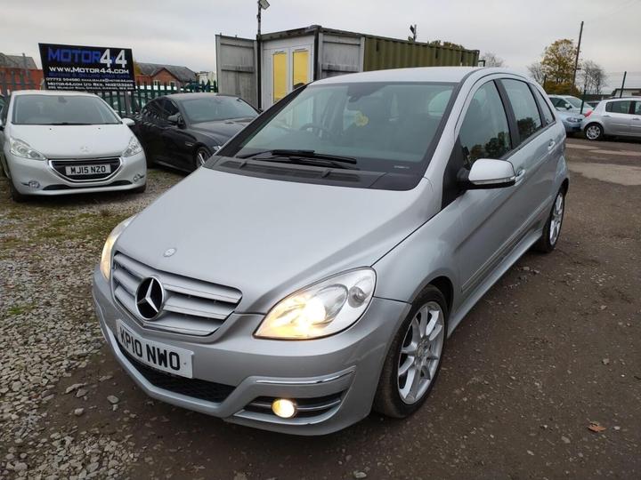 Mercedes-Benz B CLASS 2.0 B200 CDI Sport CVT 5dr