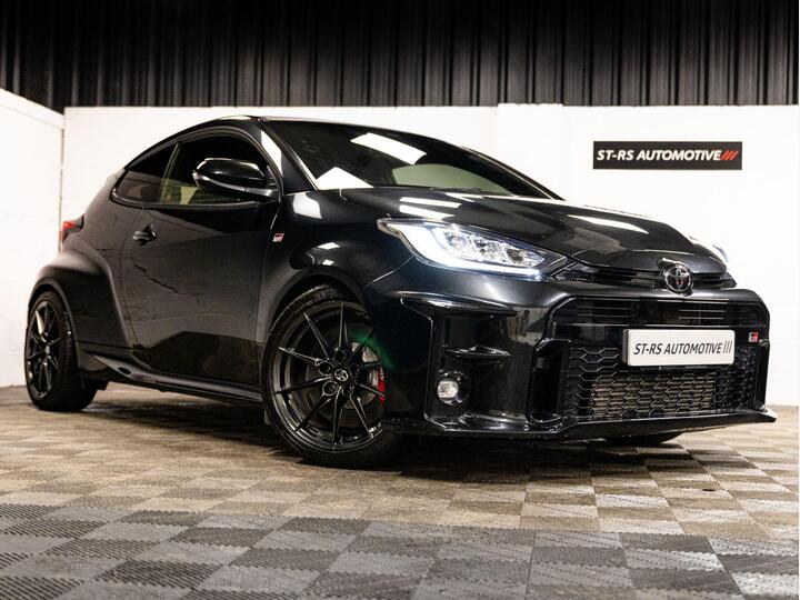 Toyota Yaris 1.6T GR Circuit AWD Euro 6 3dr