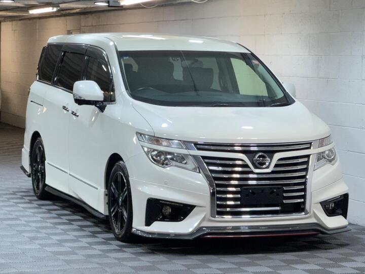 Nissan Elgrand 3.5 V6 4WD 350 Highway Star NISMO KIT