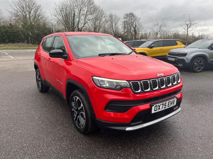Jeep Compass 1.5 T4 E-Hybrid MHEV Altitude DCT FWD Euro 6 (s/s) 5dr Jeep Compass 1.5 T4 E-Hybrid MHEV Altitude DCT FWD Euro 6 (s/s) 5dr