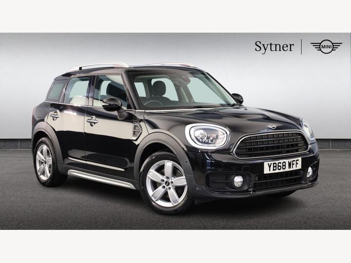 MINI Countryman 1.5 Cooper Classic Steptronic Euro 6 (s/s) 5dr MINI Countryman 1.5 Cooper Classic Steptronic Euro 6 (s/s) 5dr