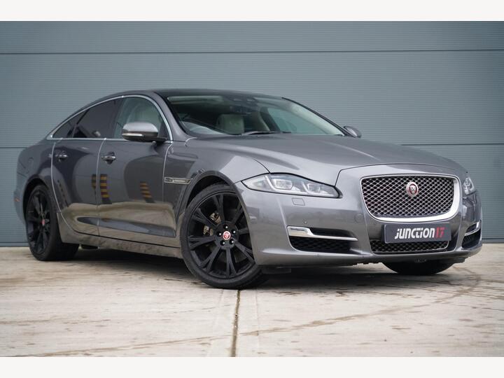 Jaguar XJ 3.0d V6 Portfolio Auto Euro 6 (s/s) 4dr