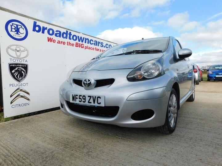 Toyota AYGO 1.0 VVT-i Platinum Euro 4 5dr