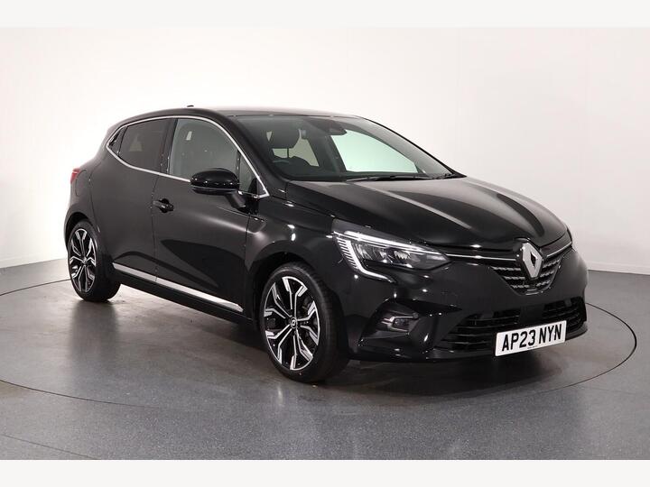Renault Clio 1.6 E-TECH Techno Auto Euro 6 (s/s) 5dr