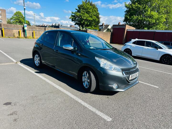 Peugeot 208 1.2 VTi PureTech Style Euro 6 5dr
