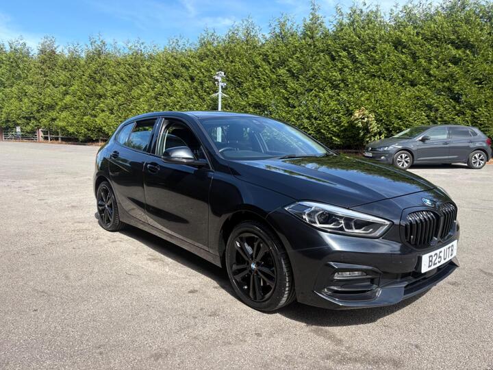 BMW 1 Series 1.5 118i Sport Euro 6 (s/s) 5dr