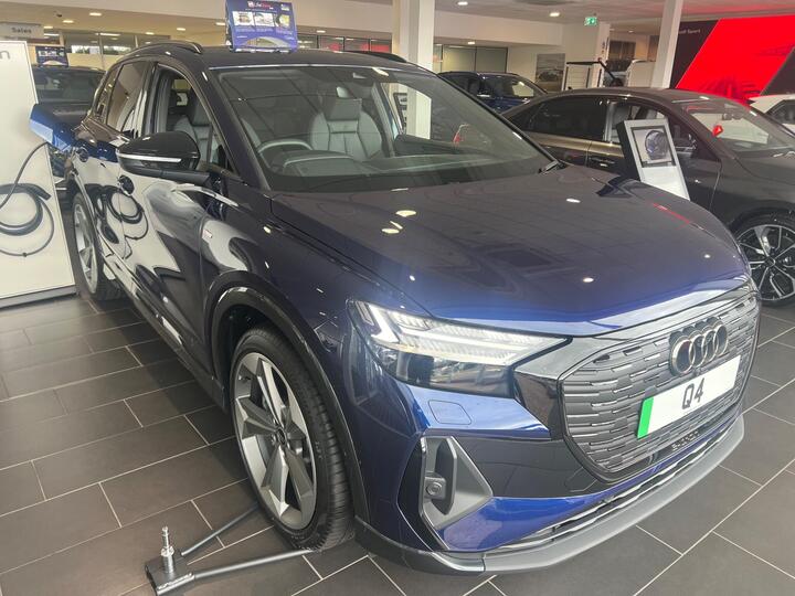 Audi Q4 E-tron 45 Black Edition Auto 5dr 82kWh
