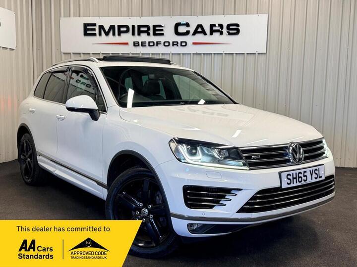 Volkswagen Touareg 3.0 TDI V6 BlueMotion Tech R-Line Tiptronic 4WD Euro 6 (s/s) 5dr