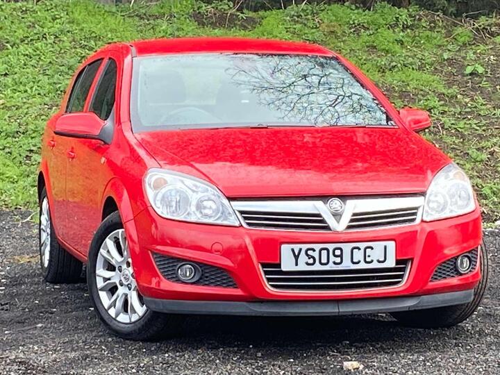 Vauxhall Astra 1.4i 16v Active Plus 5dr