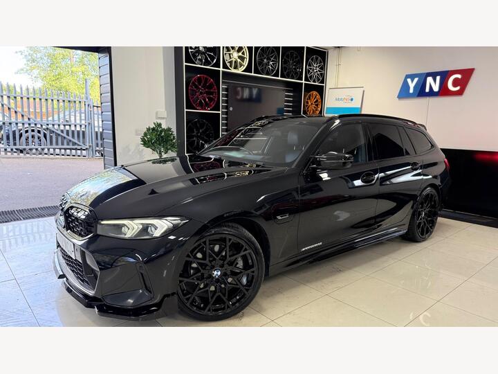 BMW 3 Series 2.0 330e 12kWh M Sport Touring Auto Euro 6 (s/s) 5dr
