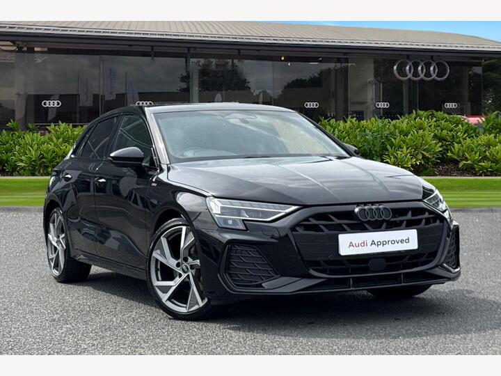 Audi A3 Sportback 1.5 TFSI Black Edition Sportback S Tronic Euro 6 (s/s) 5dr