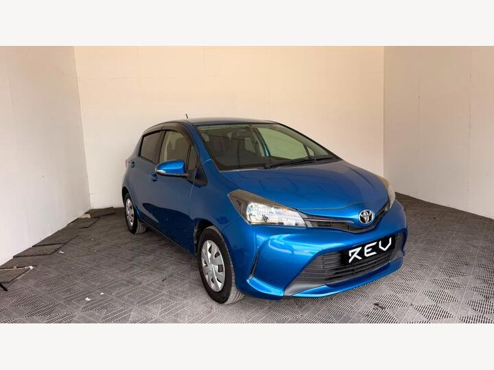 Toyota Yaris 1.33 Dual VVT-i Icon Multidrive S Euro 6 5dr (Safety Sense)