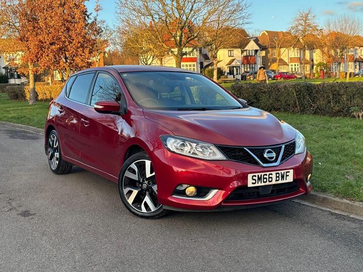 Nissan Pulsar 1.2 DIG-T Tekna Euro 6 (s/s) 5dr Nissan Pulsar 1.2 DIG-T Tekna Euro 6 (s/s) 5dr