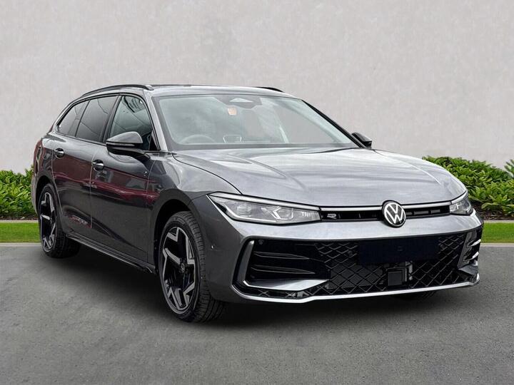 Volkswagen PASSAT 1.5 ETSI MHEV R-Line DSG Euro 6 (s/s) 5dr