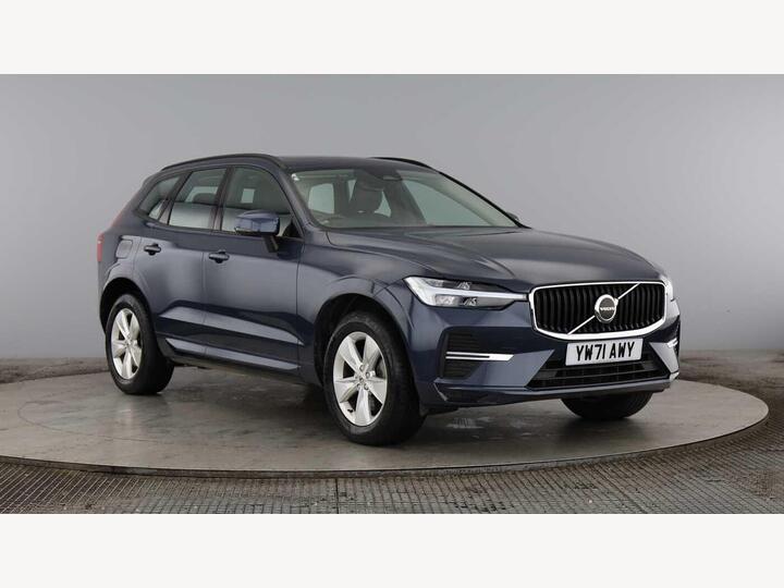 Volvo XC60 2.0 B5 MHEV Momentum Auto AWD Euro 6 (s/s) 5dr