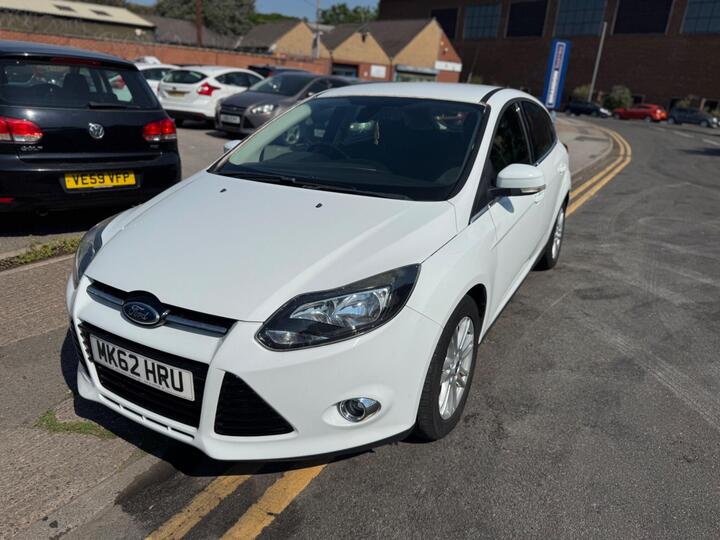 Ford Focus 1.6 Titanium Powershift Euro 5 5dr