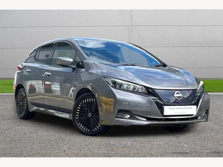 Nissan LEAF 39kWh N-Connecta Auto 5dr