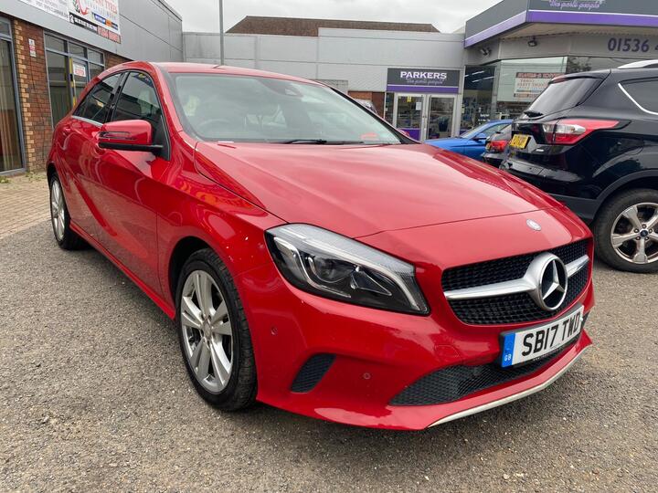 Mercedes-Benz A Class 1.5 A180d Sport (Premium) 7G-DCT Euro 6 (s/s) 5dr