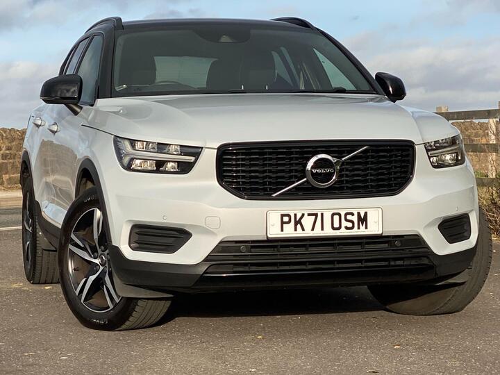 Volvo XC40 2.0 B4 MHEV R-Design DCT Auto Euro 6 (s/s) 5dr