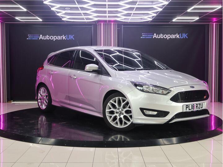 Ford FOCUS 1.5 TDCi ST-Line Euro 6 (s/s) 5dr
