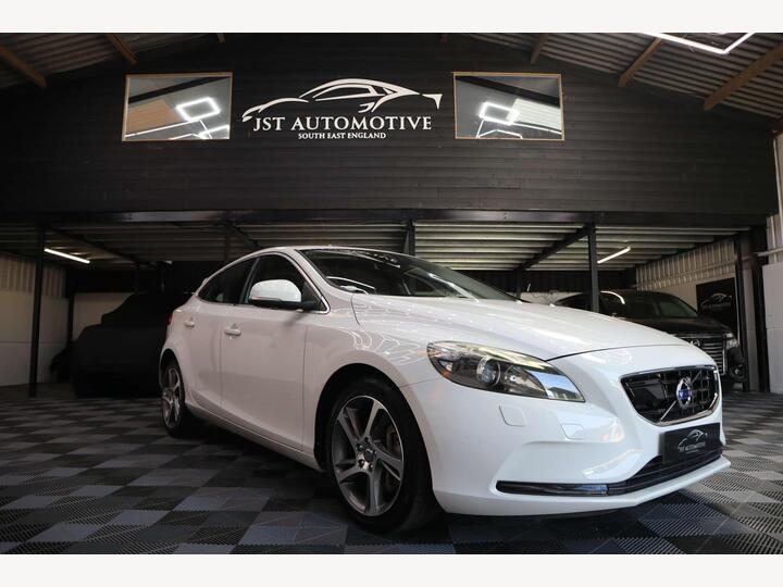 Volvo V40 2.0 D4 SE Nav Geartronic Euro 6 (s/s) 5dr