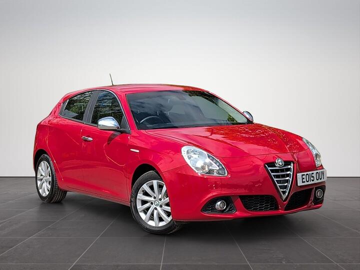 Alfa Romeo Giulietta 1.6 JTDM-2 Distinctive Euro 5 (s/s) 5dr