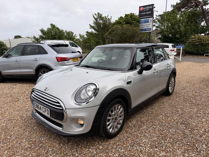 MINI Hatch 1.5 Cooper Auto Euro 6 (s/s) 5dr
