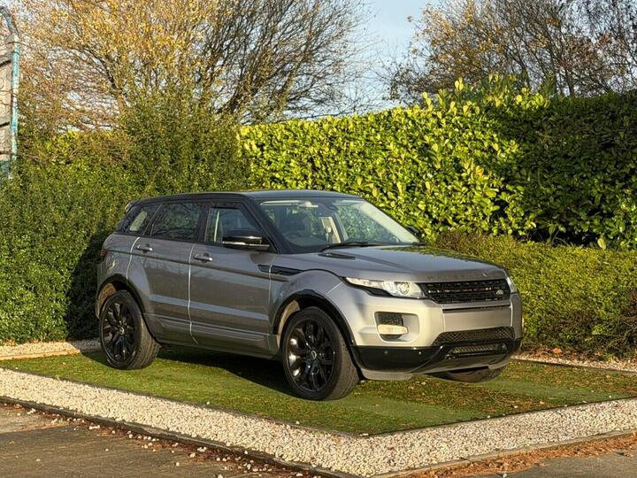 Land Rover RANGE ROVER EVOQUE 2.2 SD4 Pure Auto 4WD Euro 5 5dr Land Rover RANGE ROVER EVOQUE 2.2 SD4 Pure Auto 4WD Euro 5 5dr