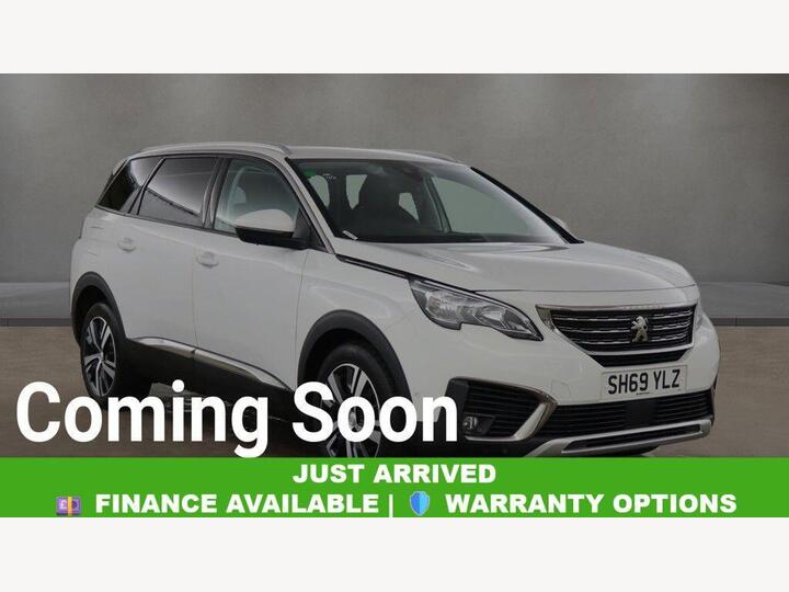 Peugeot 5008 1.2 PureTech Allure Euro 6 (s/s) 5dr Peugeot 5008 1.2 PureTech Allure Euro 6 (s/s) 5dr