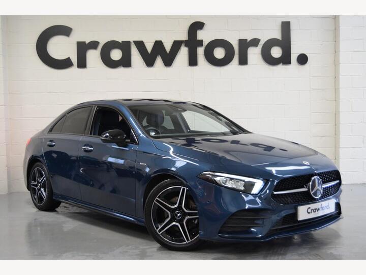 Mercedes-Benz A CLASS 2.0 A200d AMG Line Edition (Premium) 8G-DCT Euro 6 (s/s) 4dr