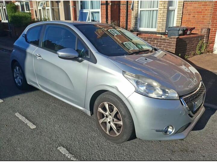Peugeot 208 1.2 VTi Active Euro 5 3dr