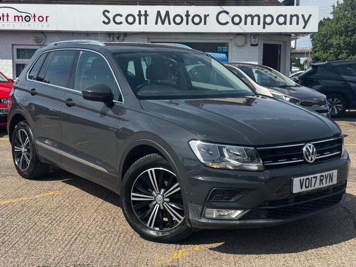 Volkswagen TIGUAN 2.0 TDI BlueMotion Tech SE Navigation DSG Euro 6 (s/s) 5dr