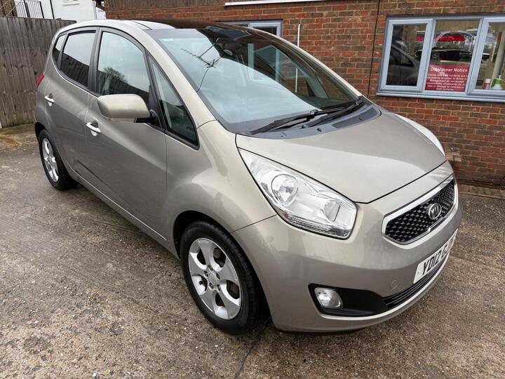 Kia Venga 1.6 CRDi EcoDynamics 3 Euro 5 (s/s) 5dr (Sat Nav)