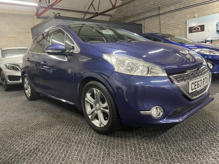 Peugeot 208 1.4 HDi Allure Euro 5 5dr