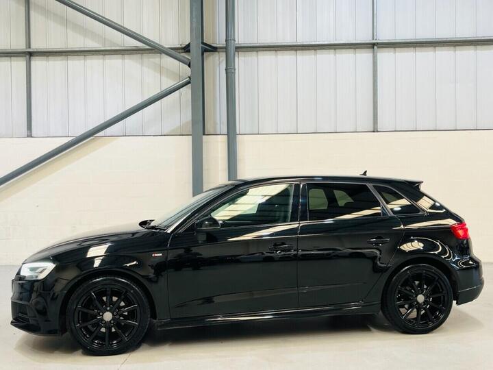 Audi A3 1.0 TFSI 30 Black Edition Sportback Euro 6 (s/s) 5dr