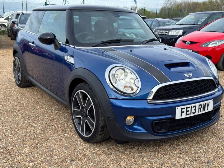 MINI HATCH 1.6 Cooper S Euro 5 (s/s) 3dr