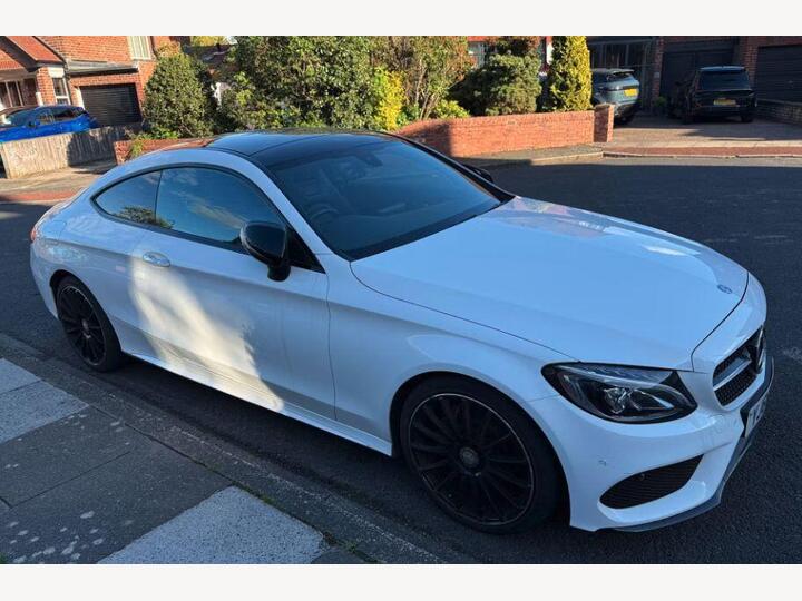 Mercedes-Benz C-CLASS 2.1 C220d AMG Line (Premium) G-Tronic+ Euro 6 (s/s) 2dr
