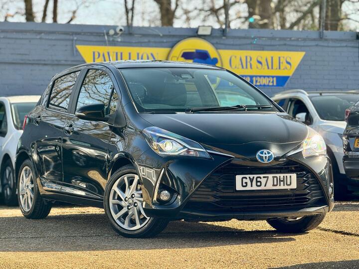 Toyota Yaris 1.5 VVT-h Excel E-CVT Euro 6 (s/s) 5dr (15in Alloy) Toyota Yaris 1.5 VVT-h Excel E-CVT Euro 6 (s/s) 5dr (15in Alloy)