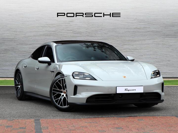 Porsche Taycan Performance Plus 105kWh Auto RWD 4dr (11kW Charger)