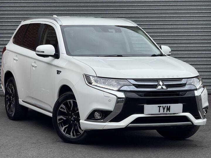 Mitsubishi OUTLANDER 2.0h 12kWh 5hs CVT 4WD Euro 6 (s/s) 5dr