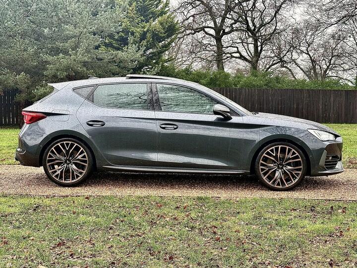 CUPRA LEON 2.0 TSI VZ3 Design Edition DSG Euro 6 (s/s) 5dr