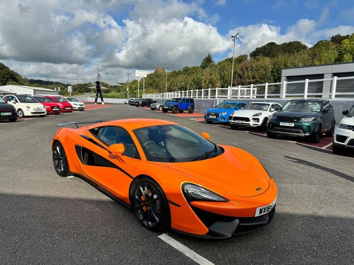 McLaren 540C 3.8T V8 SSG Euro 6 (s/s) 2dr McLaren 540C 3.8T V8 SSG Euro 6 (s/s) 2dr