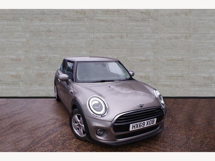 MINI Hatch 1.5 Cooper Classic Steptronic Euro 6 (s/s) 3dr
